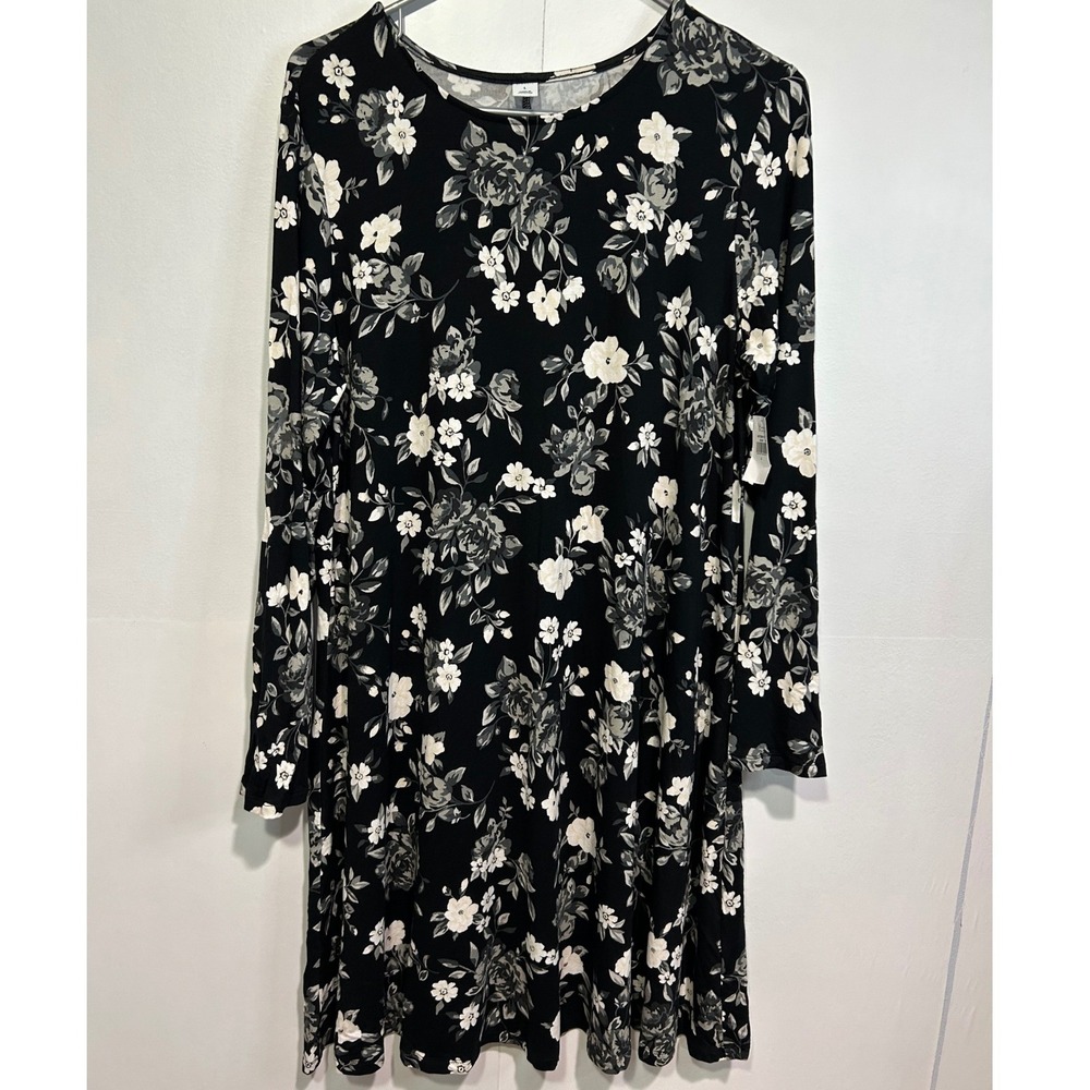 Old Navy Floral Swing Dress Womens Large Black White Cottage Core Flowy Boho